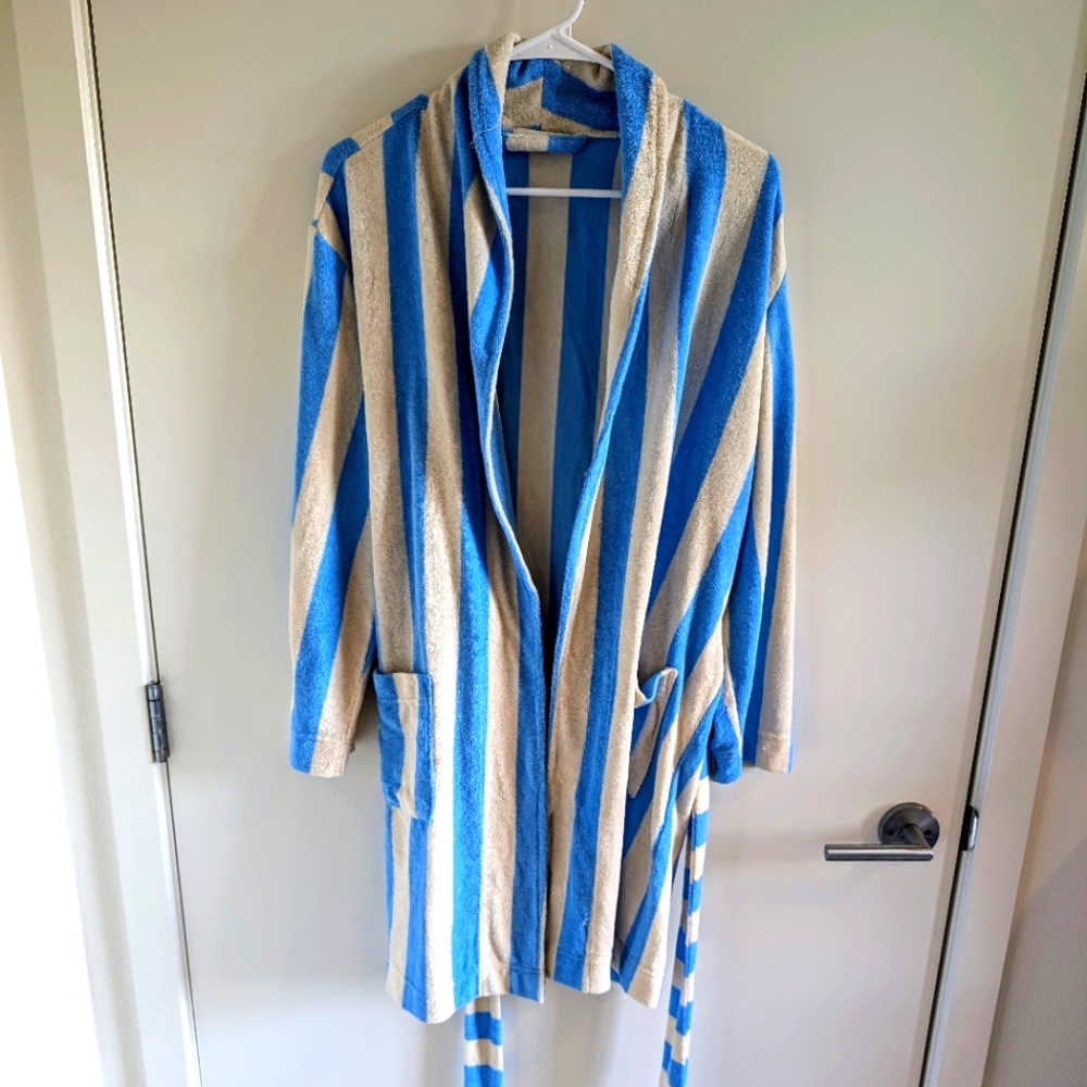 Comfy striped bathrobe Love & Lore